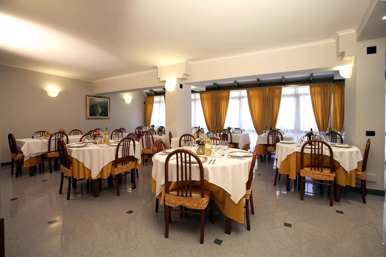 Albergo Terme Santamaria Castelforte Zewnętrze zdjęcie